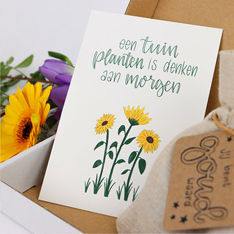Een tuin planten is denken aan morgen - brievenbusbedankje communie - zaden in linnenzakje met ansichtkaart