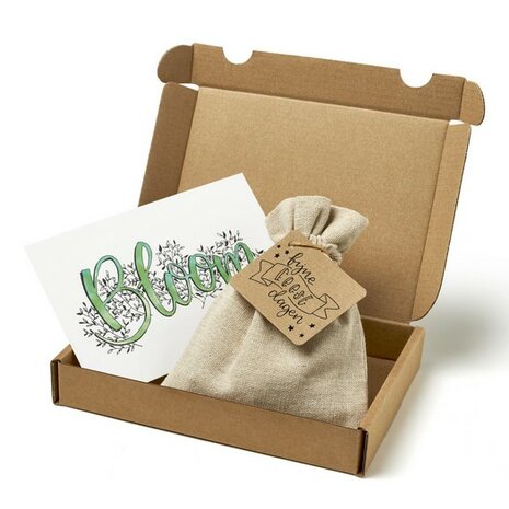 Fijne feestdagen - brievenbus bedankje, bedankje zaden in linnenzakje met ansichtkaart