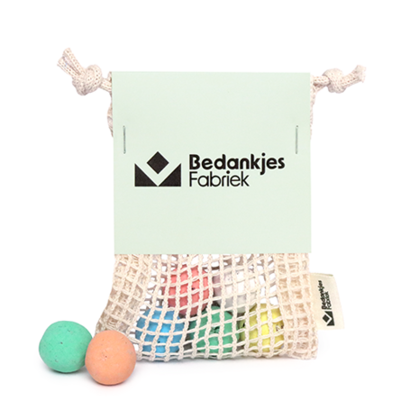 Zaadbommetjes in netzakje - Eigen ontwerp - Hoofdfoto