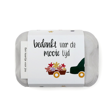Zaadbommetjes in eierdoosje - Bovenaanzicht wikkel
