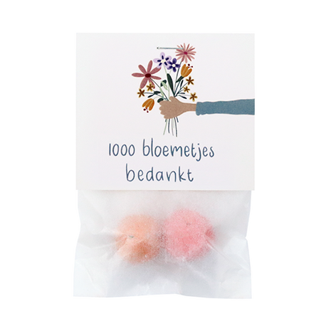 Zaadbommetjes in pergamijn zakje met klapkaartje - 1000 bloemetjes bedankt - Hoofdfoto
