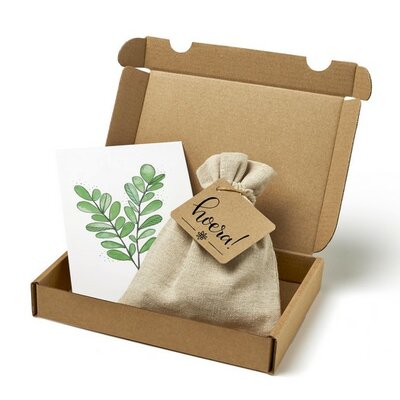 Hoera - Brievenbus bedankje; zaden in linnenzakje met ansichtkaart