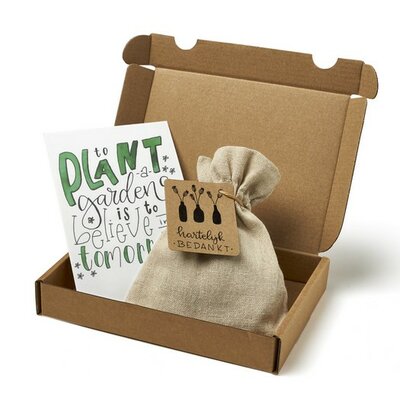 Hartelijk bedankt - Brievenbus bedankje; zaden in linnenzakje met ansichtkaart