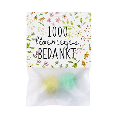 1000 bloemetjes bedankt - Zaadbommetjes in pergamijn zakje met klapkaartje // Mijksje