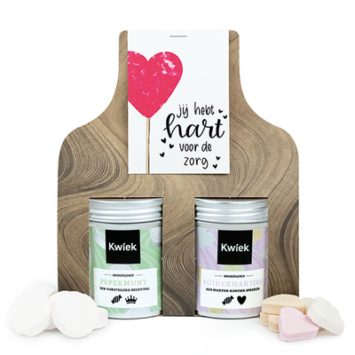 Jij hebt hart voor de zorg - Snoeptas met twee blikjes snoep // Maartje 