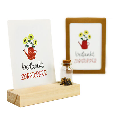 Bedankt zorgtopper - Bedankje zaden in glazen flesje met kaart en standaard