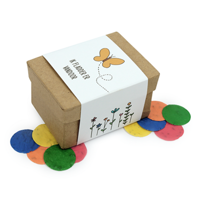 Ik fladder er vandoor - Groeiconfetti in papier maché doosje // Eef