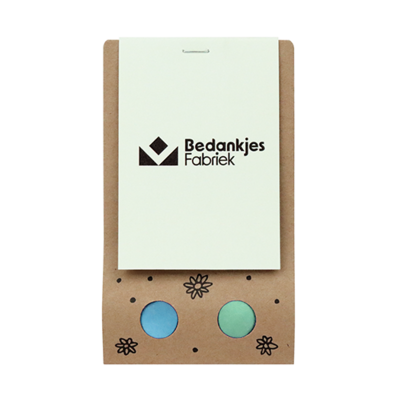 Zaadbommetjes in kraft buideltje met eigen ontwerp